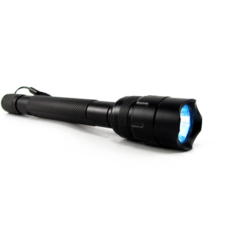 3 Watt Momentary Switch LED Flashlight SHIPS FREE! THAT Daily Deal